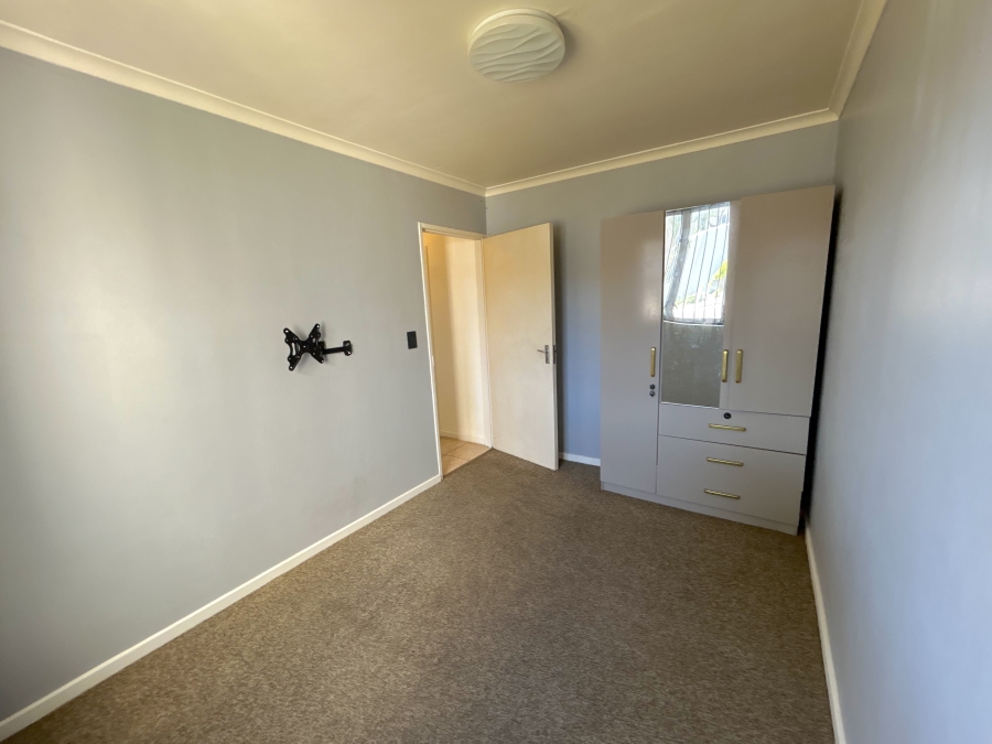 2 Bedroom Property for Sale in Royal Ascot Western Cape